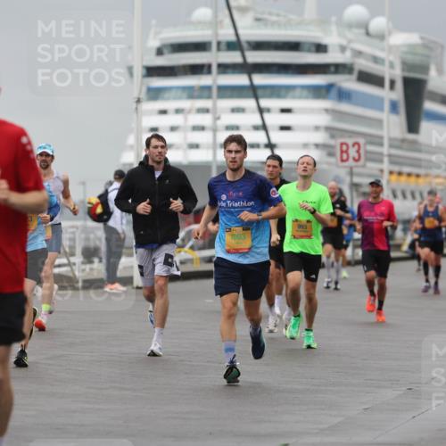 13.09.2026 - Kiel Lauf Andreas Tolksdorf http://msf.ph/oto/10475404 13.09.2026 11:47:44 Kiellinie 23, 7003, 993, 3 meine-sportfotos.de