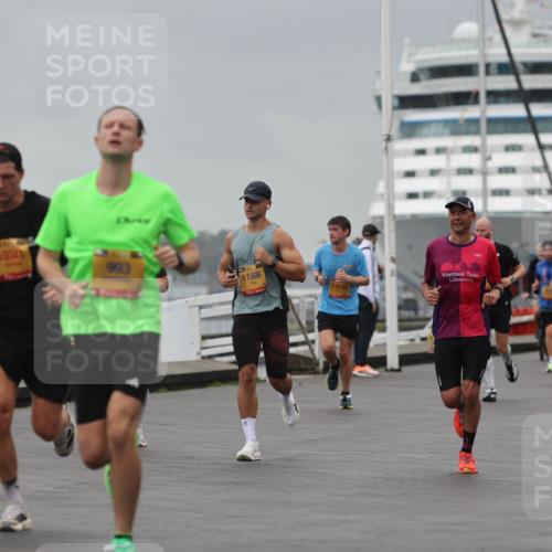 13.09.2026 - Kiel Lauf Andreas Tolksdorf http://msf.ph/oto/10475491 13.09.2026 11:47:48 Kiellinie 4, 1034, 993, 11506, 11033, 3 meine-sportfotos.de