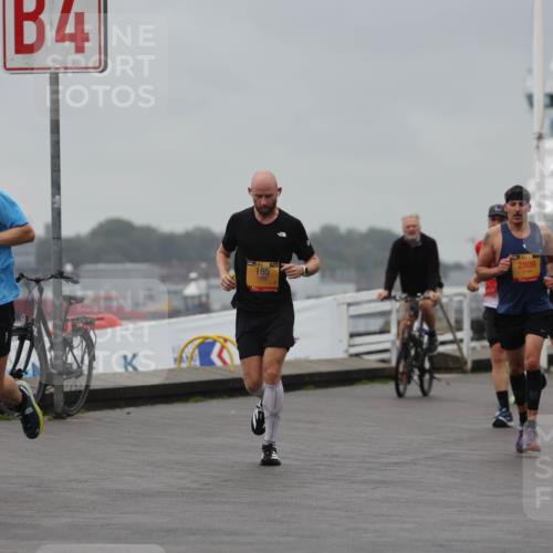 13.09.2026 - Kiel Lauf Andreas Tolksdorf http://msf.ph/oto/10475535 13.09.2026 11:47:53 Kiellinie 11033, 4, 195, 2809, 10911, 109 meine-sportfotos.de