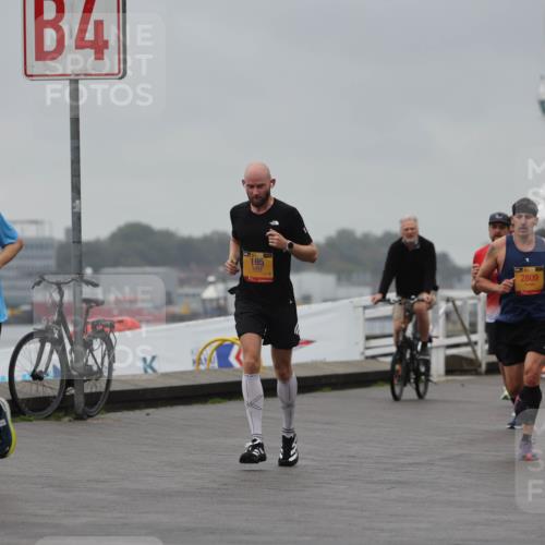 13.09.2026 - Kiel Lauf Andreas Tolksdorf http://msf.ph/oto/10475542 13.09.2026 11:47:53 Kiellinie 11033, 4, 195, 2809, 10911, 3771 meine-sportfotos.de