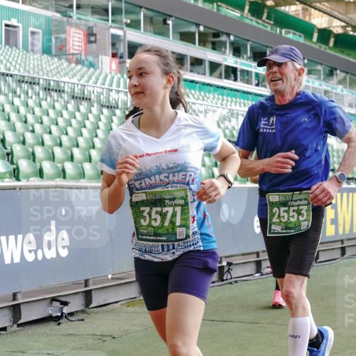 13.09.2026 - 21. swb-Marathon Bremen Michael Burmester http://msf.ph/oto/10475554 13.09.2026 13:16:36 Laufen im Stadion 134, 143, 153, 231, 263, 267, 271, 449, 588, 598, 612, 653, 990, 1057, 1185, 1312, 1465, 1539, 1813, 1825, 1874, 1987, 2013, 2067, 2096, 2218, 2235, 2259, 2351, 2359, 2363, 2381, 2385, 2386, 2389, 2468, 2532, 2550, 2562, 2579, 2586, 2655, 2664, 2667, 2678, 2698, 2760, 2778, 2783, 2797, 2799, 2821, 2846, 2859, 2874, 2958, 2974, 2996, 3001, 3075, 3104, 3133, 3157, 3165, 3185, 3195, 3213, 3237, 3265, 3314, 3331, 3366, 3382, 3387, 3479, 3486, 3501, 3506, 3512, 3829 meine-sportfotos.de