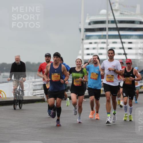 13.09.2026 - Kiel Lauf Andreas Tolksdorf http://msf.ph/oto/10475555 13.09.2026 11:47:54 Kiellinie 39, 195, 2809, 10911, 3, 3, 3771, 10914, 1425, 4923 meine-sportfotos.de