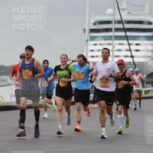 13.09.2026 - Kiel Lauf Andreas Tolksdorf http://msf.ph/oto/10475586 13.09.2026 11:47:55 Kiellinie 3, 280, 9750, 3771, 10914, 3, 4923 meine-sportfotos.de