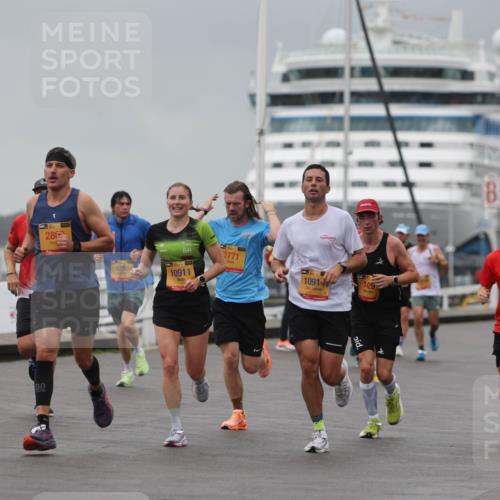 13.09.2026 - Kiel Lauf Andreas Tolksdorf http://msf.ph/oto/10475589 13.09.2026 11:47:55 Kiellinie 280, 9750, 3771, 10911, 3, 5, 39, 1091, 129, 4923 meine-sportfotos.de