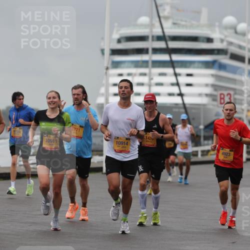 13.09.2026 - Kiel Lauf Andreas Tolksdorf http://msf.ph/oto/10475594 13.09.2026 11:47:55 Kiellinie 2809, 9750, 38, 10911, 39, 3771, 3, 39, 10914, 1429, 4923 meine-sportfotos.de