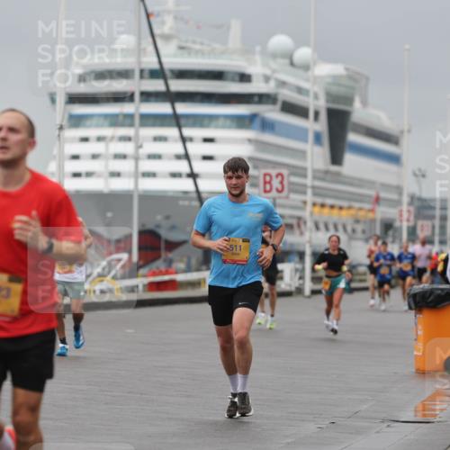 13.09.2026 - Kiel Lauf Andreas Tolksdorf http://msf.ph/oto/10475667 13.09.2026 11:47:59 Kiellinie 10, 3, 4923, 39, 511, 3 meine-sportfotos.de