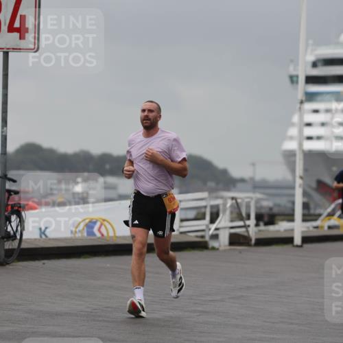 13.09.2026 - Kiel Lauf Andreas Tolksdorf http://msf.ph/oto/10475813 13.09.2026 11:48:19 Kiellinie 4, 9451 meine-sportfotos.de