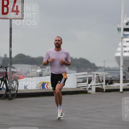 13.09.2026 - Kiel Lauf Andreas Tolksdorf http://msf.ph/oto/10475821 13.09.2026 11:48:20 Kiellinie 4, 9451 meine-sportfotos.de