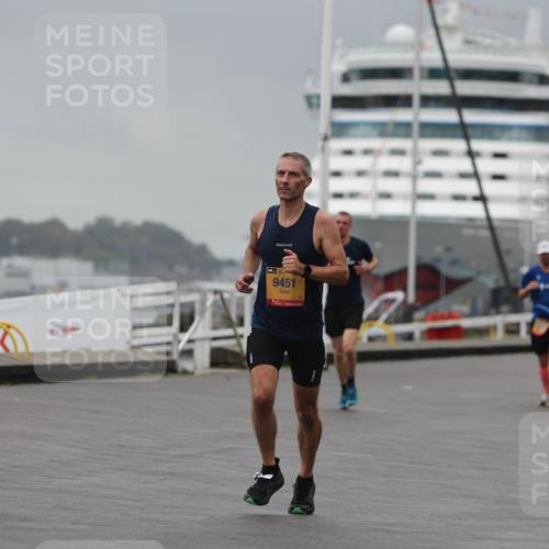13.09.2026 - Kiel Lauf Andreas Tolksdorf http://msf.ph/oto/10475842 13.09.2026 11:48:21 Kiellinie 9451, 3 meine-sportfotos.de