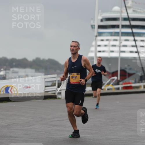 13.09.2026 - Kiel Lauf Andreas Tolksdorf http://msf.ph/oto/10475854 13.09.2026 11:48:21 Kiellinie 4, 3, 38, 9451 meine-sportfotos.de