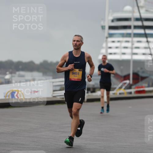 13.09.2026 - Kiel Lauf Andreas Tolksdorf http://msf.ph/oto/10475865 13.09.2026 11:48:21 Kiellinie 4, 3, 48, 9451 meine-sportfotos.de