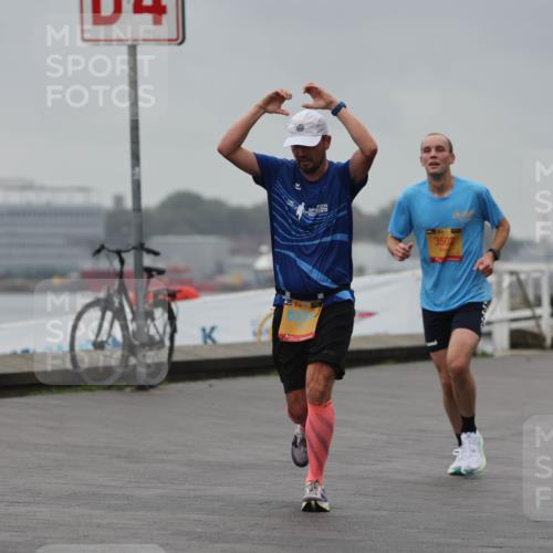 13.09.2026 - Kiel Lauf Andreas Tolksdorf http://msf.ph/oto/10475895 13.09.2026 11:48:29 Kiellinie 3502 meine-sportfotos.de