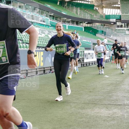 13.09.2026 - 21. swb-Marathon Bremen Michael Burmester http://msf.ph/oto/10475997 13.09.2026 13:16:48 Laufen im Stadion 134, 143, 153, 231, 267, 271, 449, 588, 598, 612, 653, 990, 1057, 1185, 1312, 1424, 1425, 1465, 1539, 1790, 1813, 1825, 1874, 1987, 2013, 2067, 2096, 2218, 2259, 2351, 2363, 2381, 2385, 2386, 2389, 2419, 2468, 2532, 2550, 2562, 2579, 2586, 2655, 2664, 2667, 2678, 2698, 2778, 2783, 2797, 2799, 2821, 2846, 2874, 2974, 2984, 2996, 3001, 3075, 3104, 3133, 3157, 3165, 3185, 3195, 3213, 3237, 3265, 3314, 3331, 3366, 3382, 3387, 3431, 3479, 3486, 3501, 3506, 3512 meine-sportfotos.de