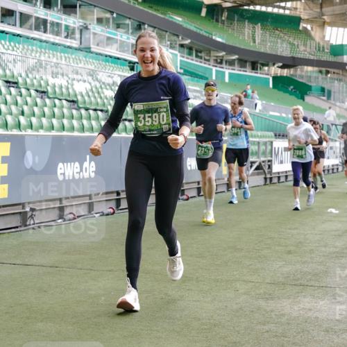 13.09.2026 - 21. swb-Marathon Bremen Michael Burmester http://msf.ph/oto/10476022 13.09.2026 13:16:49 Laufen im Stadion 134, 143, 153, 231, 267, 271, 449, 588, 598, 612, 653, 990, 1057, 1185, 1312, 1424, 1425, 1465, 1539, 1790, 1813, 1825, 1874, 1987, 2013, 2067, 2096, 2218, 2259, 2351, 2363, 2381, 2385, 2386, 2389, 2419, 2468, 2532, 2550, 2562, 2579, 2586, 2655, 2664, 2667, 2678, 2698, 2778, 2783, 2797, 2799, 2821, 2846, 2874, 2974, 2984, 2996, 3001, 3075, 3104, 3133, 3157, 3165, 3180, 3185, 3195, 3213, 3237, 3265, 3314, 3331, 3366, 3382, 3387, 3431, 3479, 3486, 3501, 3506, 3512 meine-sportfotos.de