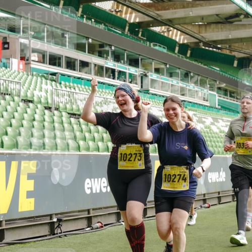 13.09.2026 - 21. swb-Marathon Bremen Michael Burmester http://msf.ph/oto/10476101 13.09.2026 10:39:10 Laufen im Stadion 10135, 10138, 10139, 10168, 10188, 10190, 10204, 10205, 10217, 10229, 10234, 10238, 10259, 10260, 10279, 10280, 10305, 10314, 10360, 10363, 10364, 10370, 10375, 10376, 10378, 10404, 10432, 10457, 10465, 10469, 10484, 10488, 10493, 10501, 10505, 10510, 10511, 10526, 10556, 10576, 10580, 10595, 10609, 10616, 10619, 10630, 10645, 10654, 10660, 10661, 10662, 10664, 10681, 10682, 10686, 10695, 10697, 10712, 10737, 10743, 10802, 10823 meine-sportfotos.de