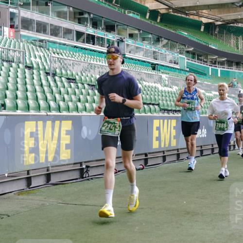 13.09.2026 - 21. swb-Marathon Bremen Michael Burmester http://msf.ph/oto/10476108 13.09.2026 13:16:51 Laufen im Stadion 134, 143, 153, 231, 267, 271, 449, 588, 598, 612, 653, 990, 1057, 1185, 1312, 1424, 1425, 1465, 1539, 1790, 1813, 1825, 1874, 1987, 2013, 2067, 2096, 2218, 2259, 2351, 2363, 2381, 2385, 2386, 2389, 2419, 2468, 2532, 2550, 2562, 2579, 2586, 2601, 2655, 2664, 2667, 2678, 2698, 2778, 2797, 2799, 2821, 2846, 2874, 2974, 2984, 2996, 3001, 3075, 3104, 3133, 3157, 3165, 3180, 3185, 3195, 3213, 3237, 3265, 3314, 3331, 3337, 3366, 3382, 3387, 3421, 3431, 3479, 3486, 3501, 3506, 3512 meine-sportfotos.de