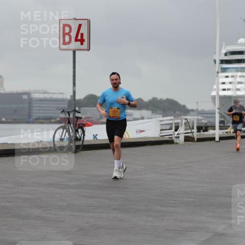 13.09.2026 - Kiel Lauf Andreas Tolksdorf http://msf.ph/oto/10476170 13.09.2026 11:48:49 Kiellinie 4, 1627, 3 meine-sportfotos.de
