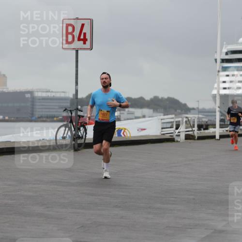13.09.2026 - Kiel Lauf Andreas Tolksdorf http://msf.ph/oto/10476176 13.09.2026 11:48:49 Kiellinie 4, 1627, 3 meine-sportfotos.de