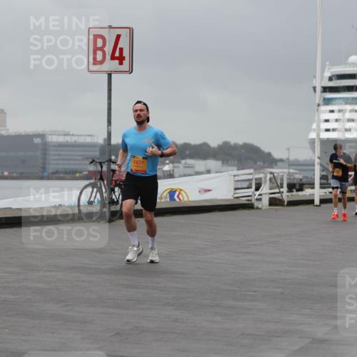 13.09.2026 - Kiel Lauf Andreas Tolksdorf http://msf.ph/oto/10476180 13.09.2026 11:48:49 Kiellinie 4, 1627, 3 meine-sportfotos.de
