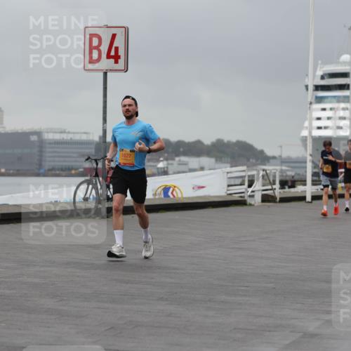 13.09.2026 - Kiel Lauf Andreas Tolksdorf http://msf.ph/oto/10476183 13.09.2026 11:48:49 Kiellinie 4, 1627, 3 meine-sportfotos.de