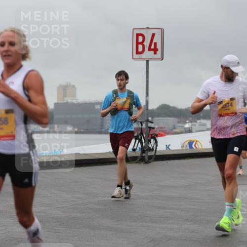 13.09.2026 - Kiel Lauf Andreas Tolksdorf http://msf.ph/oto/10476330 13.09.2026 11:49:06 Kiellinie 5, 1358, 4, 2374 meine-sportfotos.de