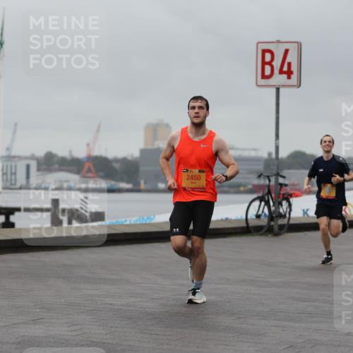 13.09.2026 - Kiel Lauf Andreas Tolksdorf http://msf.ph/oto/10476373 13.09.2026 11:49:12 Kiellinie 39, 2450, 4 meine-sportfotos.de