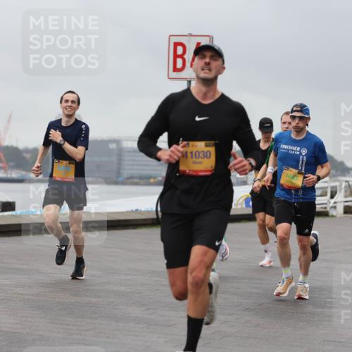 13.09.2026 - Kiel Lauf Andreas Tolksdorf http://msf.ph/oto/10476398 13.09.2026 11:49:14 Kiellinie 11030, 73, 9 meine-sportfotos.de