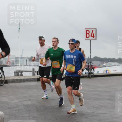 13.09.2026 - Kiel Lauf Andreas Tolksdorf http://msf.ph/oto/10476415 13.09.2026 11:49:15 Kiellinie 11030, 39, 73, 9, 1465, 4 meine-sportfotos.de