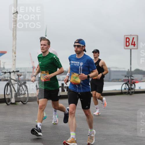 13.09.2026 - Kiel Lauf Andreas Tolksdorf http://msf.ph/oto/10476425 13.09.2026 11:49:16 Kiellinie 73, 9, 1465, 4 meine-sportfotos.de