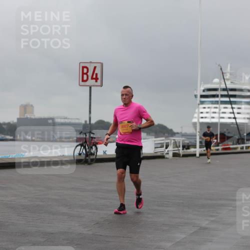13.09.2026 - Kiel Lauf Andreas Tolksdorf http://msf.ph/oto/10476486 13.09.2026 11:49:20 Kiellinie 4, 6927, 3 meine-sportfotos.de
