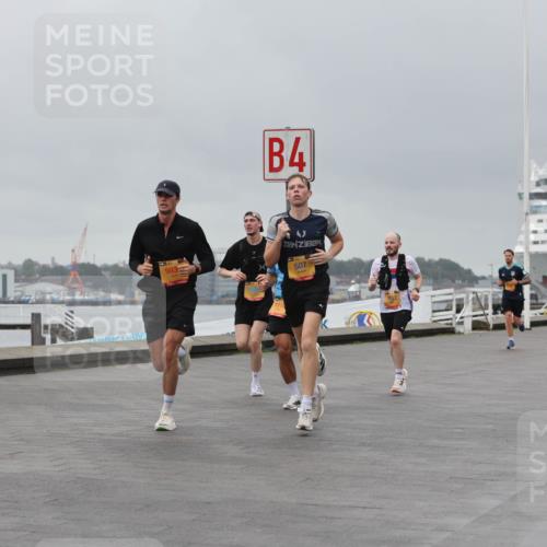 13.09.2026 - Kiel Lauf Andreas Tolksdorf http://msf.ph/oto/10476633 13.09.2026 11:49:37 Kiellinie 983, 4, 507, 3 meine-sportfotos.de