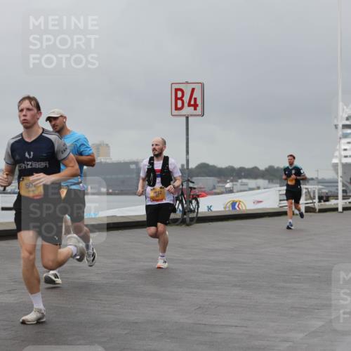 13.09.2026 - Kiel Lauf Andreas Tolksdorf http://msf.ph/oto/10476660 13.09.2026 11:49:39 Kiellinie 50, 8512, 4, 3 meine-sportfotos.de