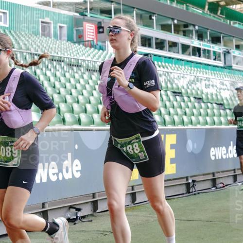 13.09.2026 - 21. swb-Marathon Bremen Michael Burmester http://msf.ph/oto/10476675 13.09.2026 13:17:06 Laufen im Stadion 134, 143, 153, 231, 267, 271, 311, 449, 588, 598, 612, 653, 990, 1057, 1185, 1312, 1424, 1425, 1465, 1539, 1790, 1813, 1825, 1874, 1987, 2013, 2067, 2096, 2218, 2259, 2351, 2363, 2381, 2389, 2419, 2468, 2532, 2550, 2562, 2579, 2586, 2601, 2647, 2655, 2664, 2678, 2698, 2778, 2797, 2799, 2821, 2846, 2974, 2984, 2996, 3001, 3104, 3133, 3180, 3195, 3213, 3237, 3314, 3331, 3337, 3366, 3382, 3387, 3421, 3431, 3479, 3486, 3501, 3506, 3512, 3548 meine-sportfotos.de