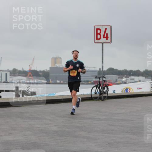 13.09.2026 - Kiel Lauf Andreas Tolksdorf http://msf.ph/oto/10476695 13.09.2026 11:49:43 Kiellinie 6395, 4 meine-sportfotos.de