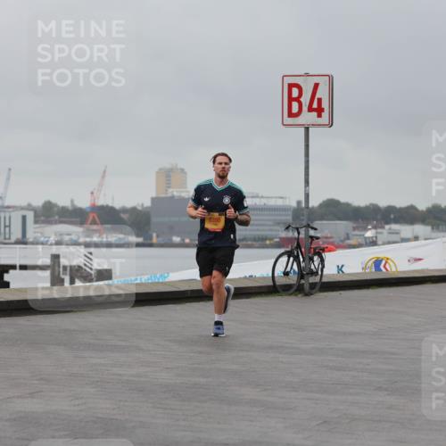 13.09.2026 - Kiel Lauf Andreas Tolksdorf http://msf.ph/oto/10476699 13.09.2026 11:49:43 Kiellinie 6395, 4 meine-sportfotos.de