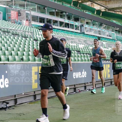 13.09.2026 - 21. swb-Marathon Bremen Michael Burmester http://msf.ph/oto/10476704 13.09.2026 13:17:07 Laufen im Stadion 134, 143, 153, 231, 267, 271, 311, 449, 588, 598, 612, 653, 990, 1057, 1185, 1312, 1424, 1425, 1465, 1539, 1790, 1813, 1825, 1987, 2013, 2067, 2096, 2218, 2259, 2351, 2363, 2381, 2389, 2419, 2468, 2532, 2550, 2562, 2579, 2586, 2601, 2647, 2655, 2664, 2678, 2698, 2778, 2797, 2799, 2821, 2846, 2974, 2984, 2996, 3001, 3104, 3133, 3180, 3195, 3213, 3237, 3314, 3331, 3337, 3366, 3387, 3421, 3431, 3479, 3486, 3501, 3506, 3512, 3548 meine-sportfotos.de