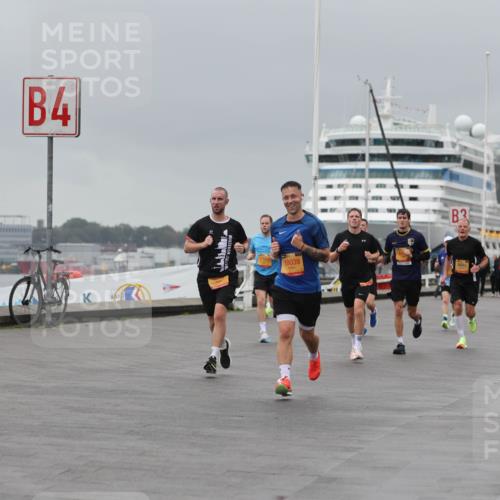 13.09.2026 - Kiel Lauf Andreas Tolksdorf http://msf.ph/oto/10476725 13.09.2026 11:49:44 Kiellinie 4, 7189, 10039, 3 meine-sportfotos.de