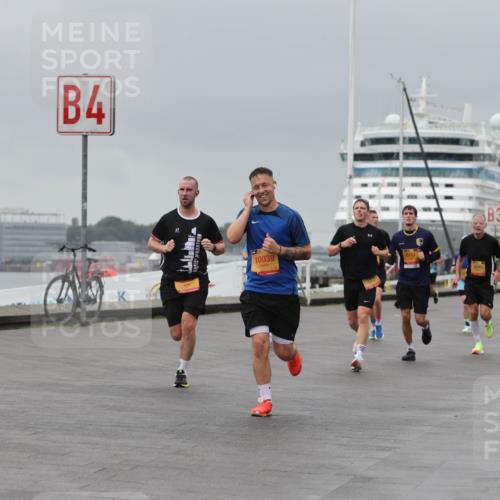 13.09.2026 - Kiel Lauf Andreas Tolksdorf http://msf.ph/oto/10476746 13.09.2026 11:49:45 Kiellinie 4, 10039, 3 meine-sportfotos.de
