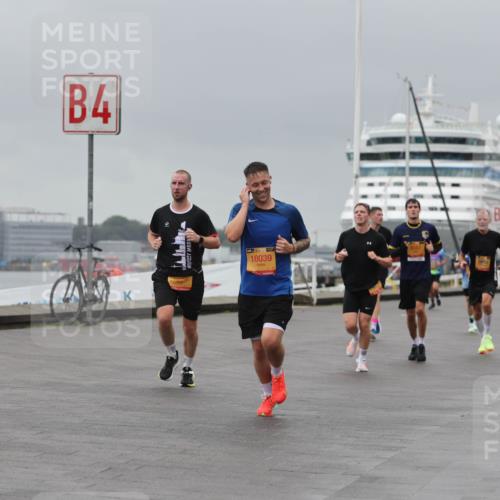 13.09.2026 - Kiel Lauf Andreas Tolksdorf http://msf.ph/oto/10476751 13.09.2026 11:49:45 Kiellinie 4, 39, 10039, 3 meine-sportfotos.de