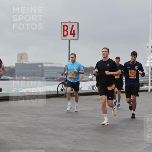 13.09.2026 - Kiel Lauf Andreas Tolksdorf http://msf.ph/oto/10476800 13.09.2026 11:49:48 Kiellinie 10039, 4, 7189, 8157, 5845 meine-sportfotos.de