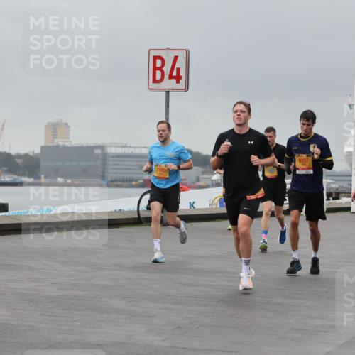 13.09.2026 - Kiel Lauf Andreas Tolksdorf http://msf.ph/oto/10476807 13.09.2026 11:49:48 Kiellinie 4, 7189, 8157, 5845 meine-sportfotos.de