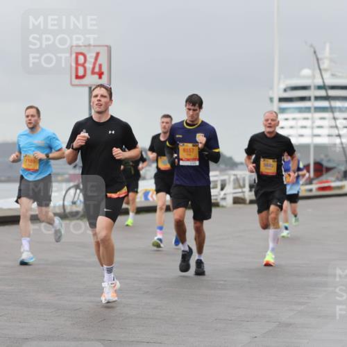 13.09.2026 - Kiel Lauf Andreas Tolksdorf http://msf.ph/oto/10476814 13.09.2026 11:49:48 Kiellinie 4, 8157, 5845, 83 meine-sportfotos.de