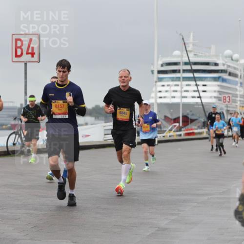 13.09.2026 - Kiel Lauf Andreas Tolksdorf http://msf.ph/oto/10476831 13.09.2026 11:49:49 Kiellinie 4, 8157, 000, 5845, 3 meine-sportfotos.de
