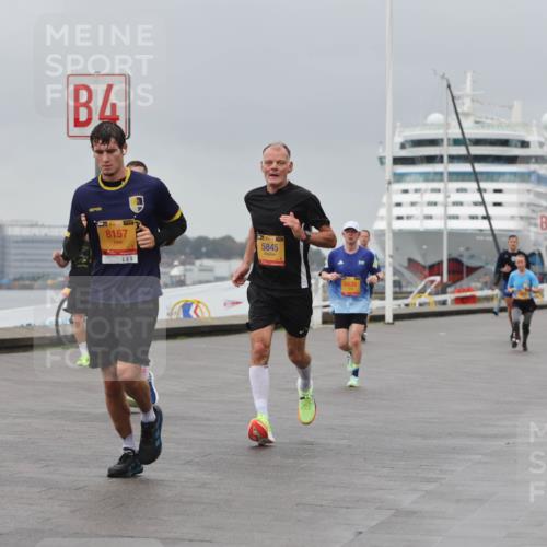 13.09.2026 - Kiel Lauf Andreas Tolksdorf http://msf.ph/oto/10476848 13.09.2026 11:49:49 Kiellinie 4, 39, 8157, 009, 39, 5845, 6630, 3 meine-sportfotos.de