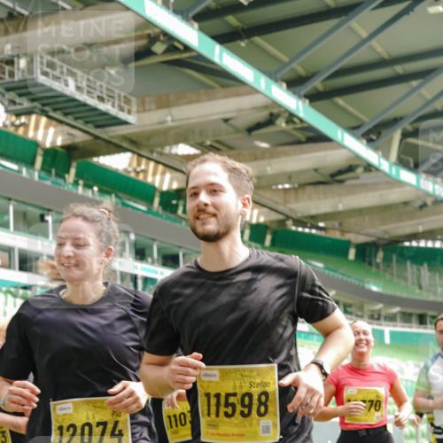 13.09.2026 - 21. swb-Marathon Bremen Michael Burmester http://msf.ph/oto/10476892 13.09.2026 10:39:33 Laufen im Stadion 10135, 10138, 10139, 10156, 10168, 10169, 10188, 10204, 10205, 10213, 10217, 10229, 10234, 10238, 10259, 10260, 10279, 10280, 10299, 10314, 10360, 10363, 10364, 10378, 10386, 10404, 10457, 10469, 10484, 10493, 10501, 10505, 10510, 10511, 10526, 10556, 10570, 10576, 10580, 10595, 10599, 10609, 10616, 10619, 10630, 10645, 10653, 10660, 10661, 10662, 10664, 10681, 10682, 10686, 10695, 10696, 10697, 10712, 10737, 10743, 10751, 10802 meine-sportfotos.de