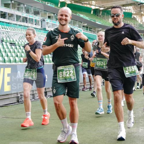 13.09.2026 - 21. swb-Marathon Bremen Michael Burmester http://msf.ph/oto/10476915 13.09.2026 13:17:13 Laufen im Stadion 134, 153, 231, 267, 271, 311, 449, 588, 598, 612, 653, 990, 1057, 1185, 1312, 1424, 1425, 1465, 1539, 1790, 1813, 1825, 1987, 2013, 2067, 2096, 2218, 2259, 2351, 2363, 2381, 2389, 2419, 2468, 2532, 2550, 2562, 2579, 2586, 2601, 2647, 2655, 2664, 2678, 2698, 2778, 2797, 2799, 2821, 2846, 2893, 2974, 2984, 2996, 3001, 3104, 3133, 3180, 3195, 3213, 3237, 3314, 3331, 3337, 3366, 3387, 3421, 3431, 3479, 3486, 3501, 3506, 3512, 3548, 3654 meine-sportfotos.de