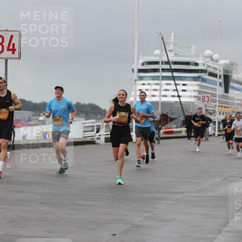 13.09.2026 - Kiel Lauf Andreas Tolksdorf http://msf.ph/oto/10476965 13.09.2026 11:50:02 Kiellinie 4, 4750, 4960, 7048, 3 meine-sportfotos.de