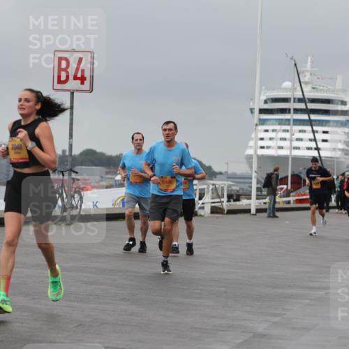 13.09.2026 - Kiel Lauf Andreas Tolksdorf http://msf.ph/oto/10476978 13.09.2026 11:50:05 Kiellinie 4960, 7048, 4, 5488, 68, 3 meine-sportfotos.de