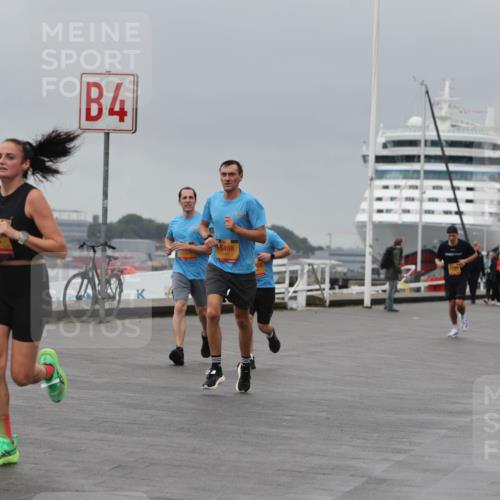 13.09.2026 - Kiel Lauf Andreas Tolksdorf http://msf.ph/oto/10476983 13.09.2026 11:50:05 Kiellinie 38, 4960, 4, 5488, 11508, 3 meine-sportfotos.de