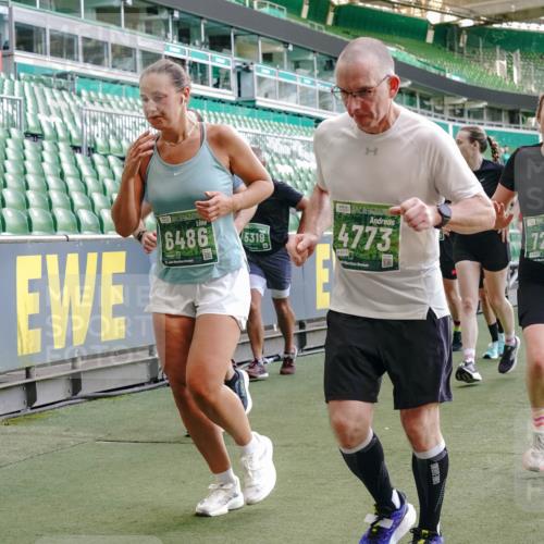 13.09.2026 - 21. swb-Marathon Bremen Michael Burmester http://msf.ph/oto/10476998 13.09.2026 13:17:15 Laufen im Stadion 134, 153, 231, 267, 271, 311, 449, 588, 598, 612, 653, 837, 990, 1057, 1185, 1312, 1424, 1425, 1465, 1539, 1790, 1813, 1825, 1844, 1987, 2013, 2056, 2067, 2096, 2218, 2259, 2351, 2363, 2381, 2389, 2419, 2468, 2532, 2550, 2562, 2579, 2586, 2601, 2647, 2655, 2664, 2678, 2698, 2778, 2797, 2799, 2821, 2846, 2893, 2974, 2984, 2996, 3001, 3104, 3133, 3180, 3195, 3210, 3213, 3237, 3314, 3331, 3337, 3366, 3387, 3421, 3431, 3479, 3501, 3506, 3512, 3548, 3633, 3654 meine-sportfotos.de